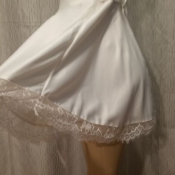 Women's Satin Lace Strap Mini Dress Square Neck Flowy A-Line Ruffle Swing Casual - Picture 10 of 15